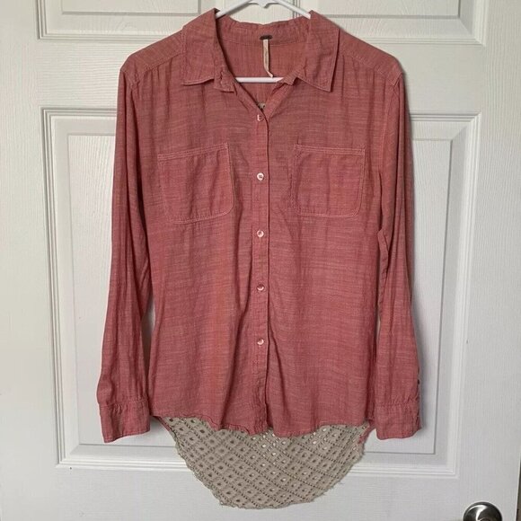 Free People Size XS Salmon Pink Lace Crochet Back Button Down Shirt - Picture 1 of 10